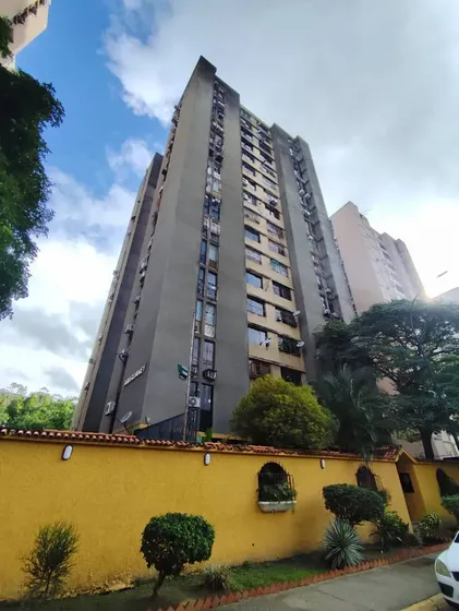 Estela Montilla Vende Apartamento En Los Caracaros Naguanagua Piso Bajo