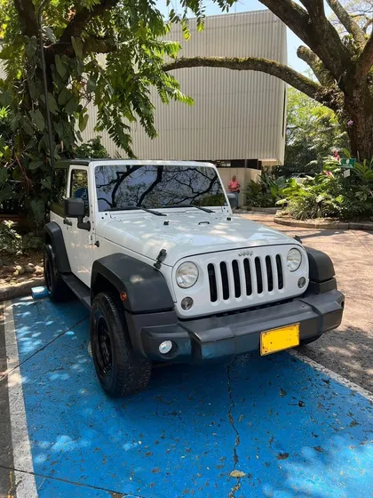 Jeep Wrangler 3.6 Sport
