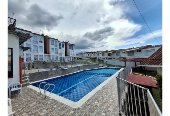 Venta De Casa En Fusagasuga - San Antonio Conjunto Montearroyo