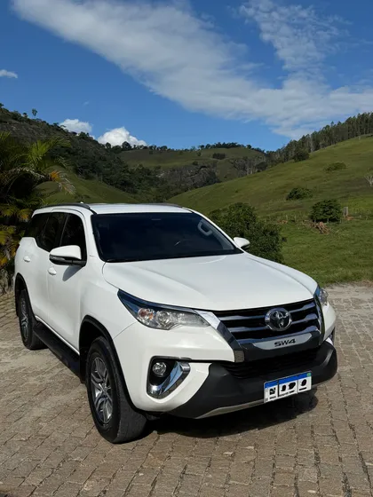 Toyota Sw4 2.7 Sr 5l 4x2 Flex Aut. 5p