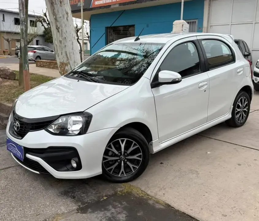 Toyota Etios 1.5 Xls Pack