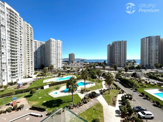 Venta Departamento 2d-2b, Av Los Pescadores Con Vista