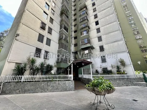Rah Chacao Vende Apartamento Los Samanes 25-23040