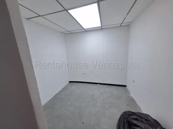 Se Alquila Local Comercial Bello Monte
