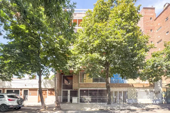 Edificio - Luis Agote
