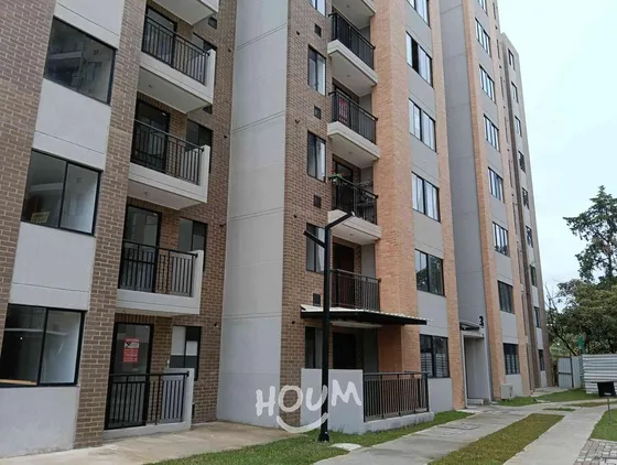 Apartamento En El Hospital. 2 Habitaciones, 49 M², Id: 153408