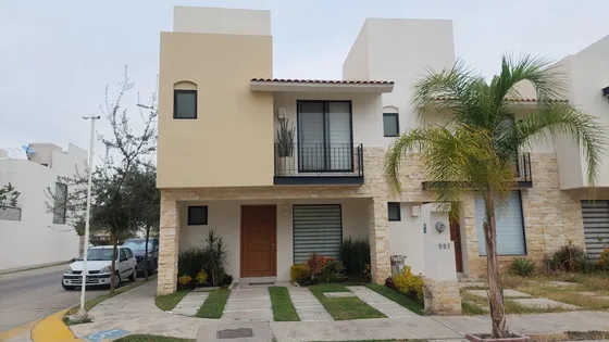 Casa En Venta Residencial  Marroka, León, Gto