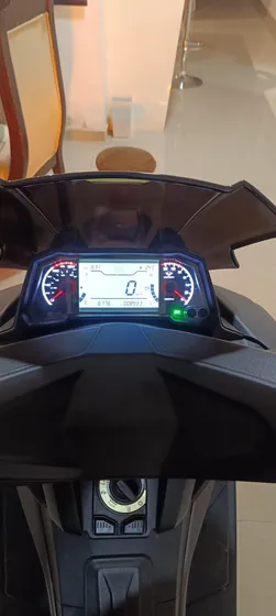Moto Victory Black 2022
