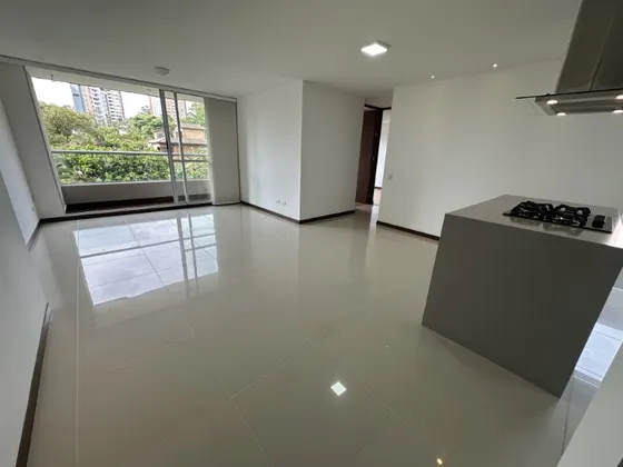 Apartamento En Arriendo Ubicado En Envigado Sector Loma Del Esmeraldal (27153).