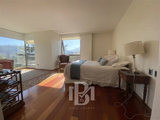 Departamento En Venta De 3 Dorm. En Vitacura
