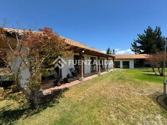 Venta Parcela 5d 4b Piscina Quincho Con Rec. Final Rebajada