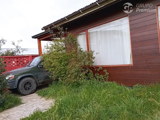 Casa En Venta En Puerto Montt + 2 Departamentos Amplios