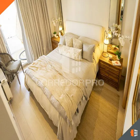 Depto. Con 2d+2b + Terraza +estac. Y Bodega. Cercano A Metro
