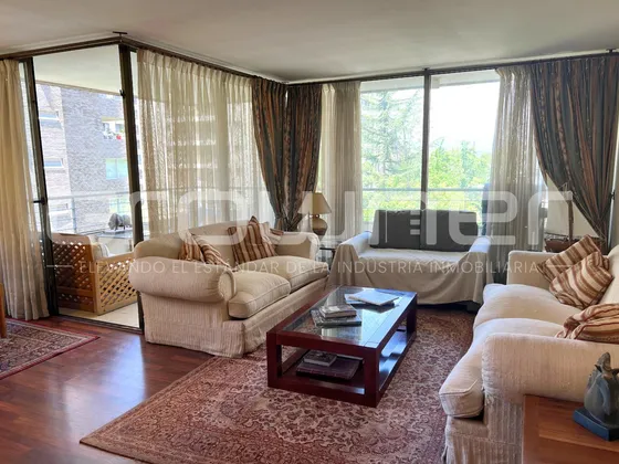 Depto En Venta, 143m² Útiles, 2 Estac Y Bodega, Las Condes