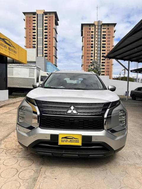 Mitsubishi Outlander Automatico