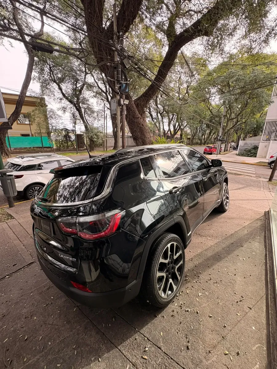 Jeep Compass limites 2.4 AT9 AWD537034042355886081