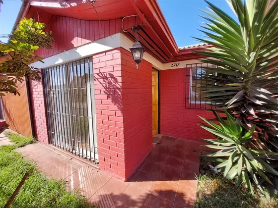Casa En Venta 3d/2b Sector Balmaceda, La Serena