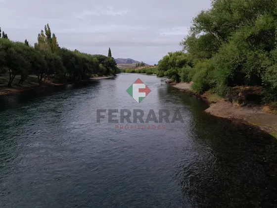 Bellísima Fracción En Villa Llanquín, Frente A La Costa Del Río Limay