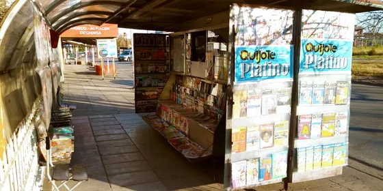 Puesto De Diarios Y Revistas. Excelente Oportunidad.