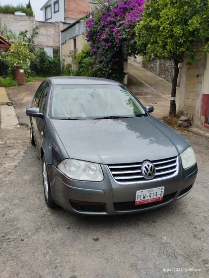 Volkswagen Jetta 2.0 L4 Cl Team Tiptronic