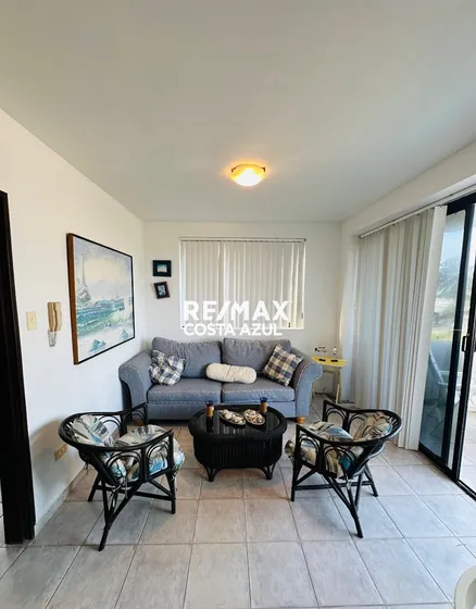 Remax Costa Azul Vende Apartamento Vista Al Mar Edificio Pelicano
