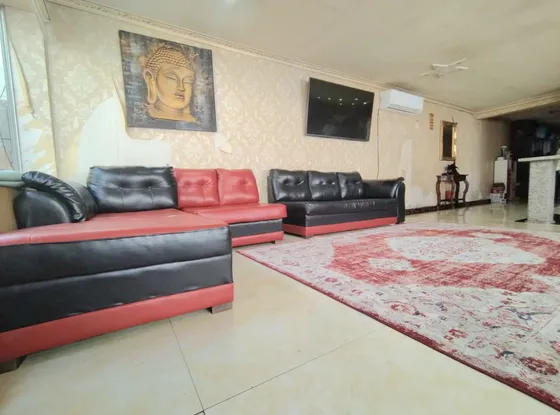     Casa Vivir,trabajar2d/1b/3e Metro Lo Ovalle La Cisterna.