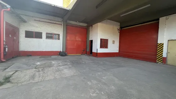 Venta Depósito En Plátanos