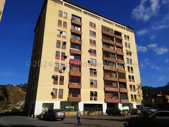 Yf Apartamento En Venta En Baruta 24-18827 Merw