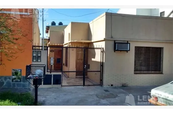 Venta Departamento Ph 2 Ambientes Patio, Quilmes Sin Expensas. 