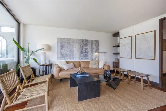 Departamento En Venta De 3 Dorm. En Las Condes
