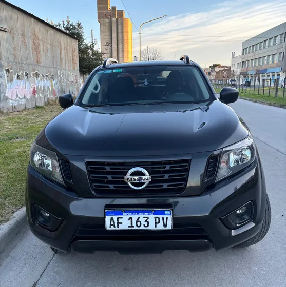 Nissan Frontier 2.3 X-gear + Cd 4x4 At