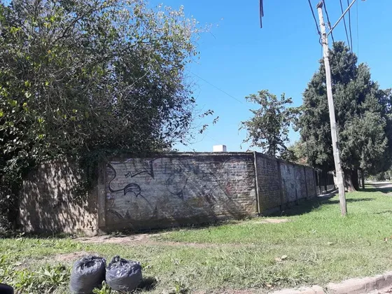 Hermoso Lote De 320m2 En Burzaco A Mts De Espora
