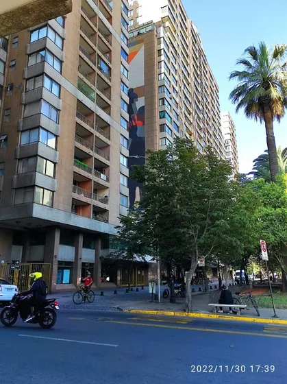 Cercano A Metro  / Estacionamiento Y Bodega / 