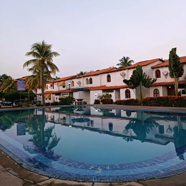 Venta De Towhouse Con Muelle Conj. Resd. Puerto Príncipe