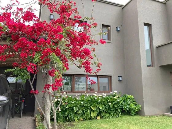 Casa  En Alq. Temporario En El Cantón, Escobar, G.b.a. Zona Norte