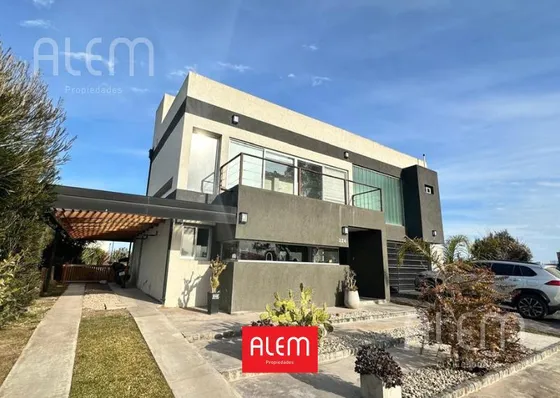 Casa De 4 Amb En Venta En Horizontes Al Sur Canning