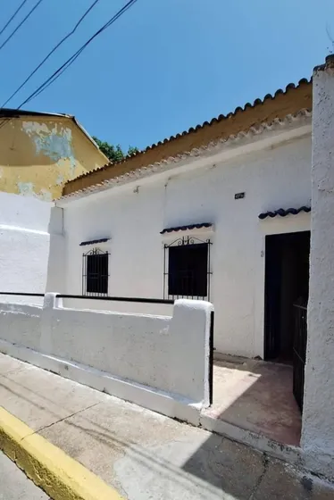 Casa Comercial En Venta . Casco Central De Valencia