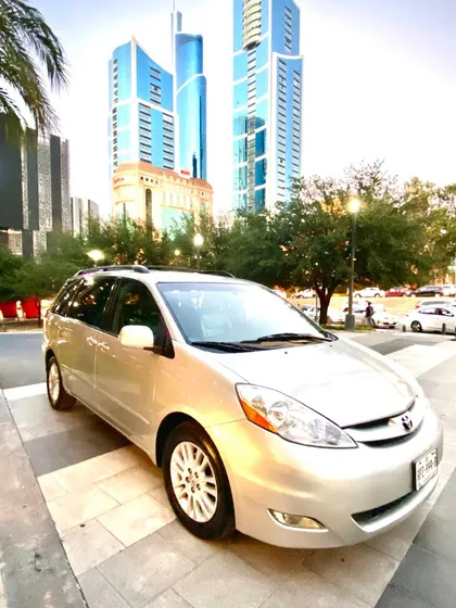 Toyota Sienna Xle Piel At
