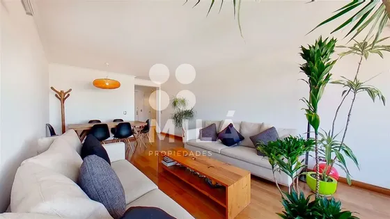 Departamento De 1 Dormitorio, Gran Tamaño. Barrio Las Lilas