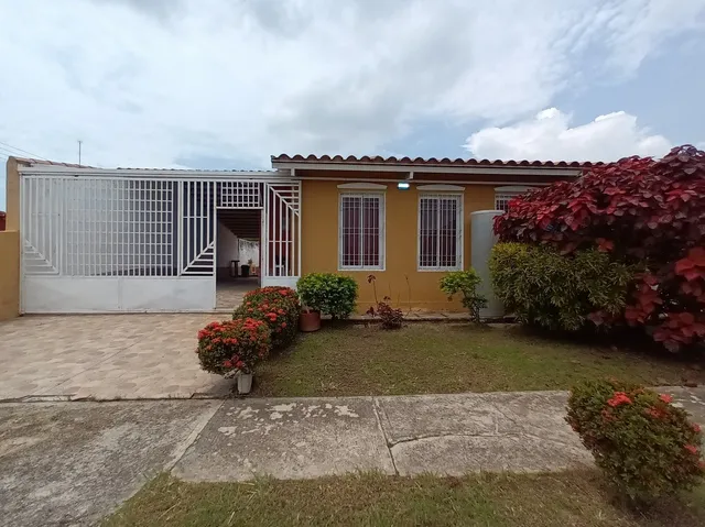 Casa En Venta Ubicada En Urbanizacion Ciudad Alianza Guacara. St