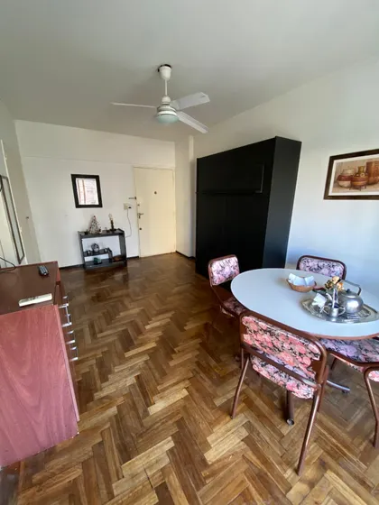 Alquiler Temporario - Departamento 1 Ambiente Amoblado C/ Balcón - Bartolomé Mitre 3700 - Almagro