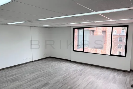 Oficina En Arriendo En La Cabrera. Cod A5195