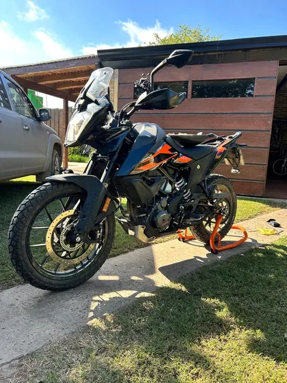 Moto Ktm Adventure 250. Año 2021. 10.000km