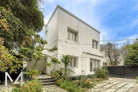 Casa En Venta De 4 Dorm Para Remodelar En Providencia