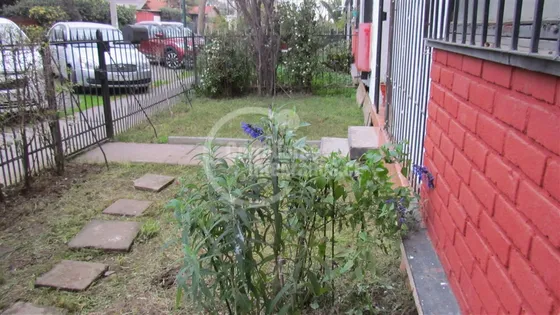 Primer Piso, 4 Dormitorios Con Jardín 