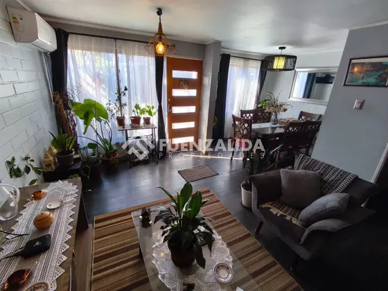 Venta Casa Renca Miraflores - Brasil. 2 Dormitorios 2 Baños