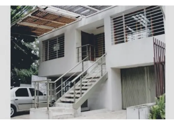 Venta De Casa En Arboledas De 665.28mt2 En El Oeste De Cali, 7894.