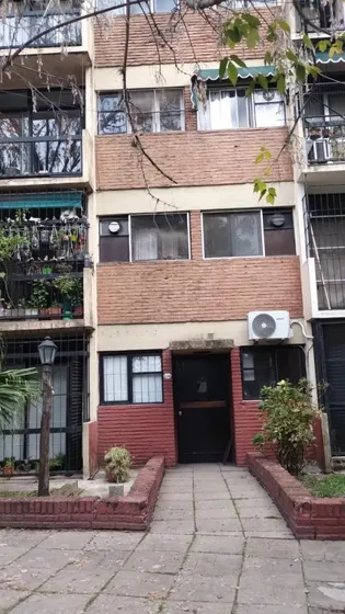 Se Alquila En Ciudad Jardin Departamento De Tres Ambientes F: 10439
