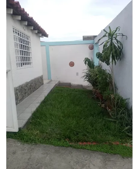Se Vende Casa Urbanizacion Santa Cecilia 1 Ve08-407sc-roch-ecam