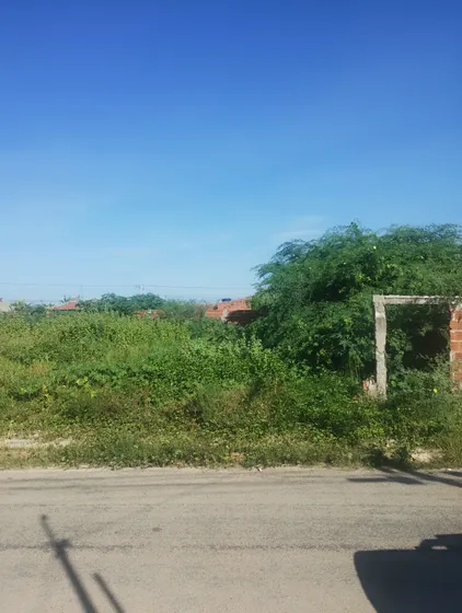 Vendo Terreno Bem Localizado Em Petrolina.